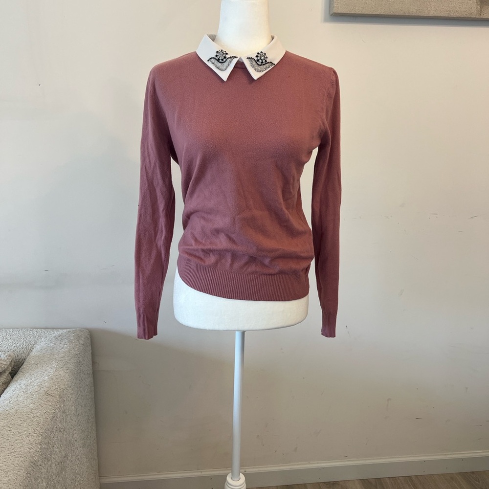 Milano, Pink Sweater with Embellished Collar, size M.